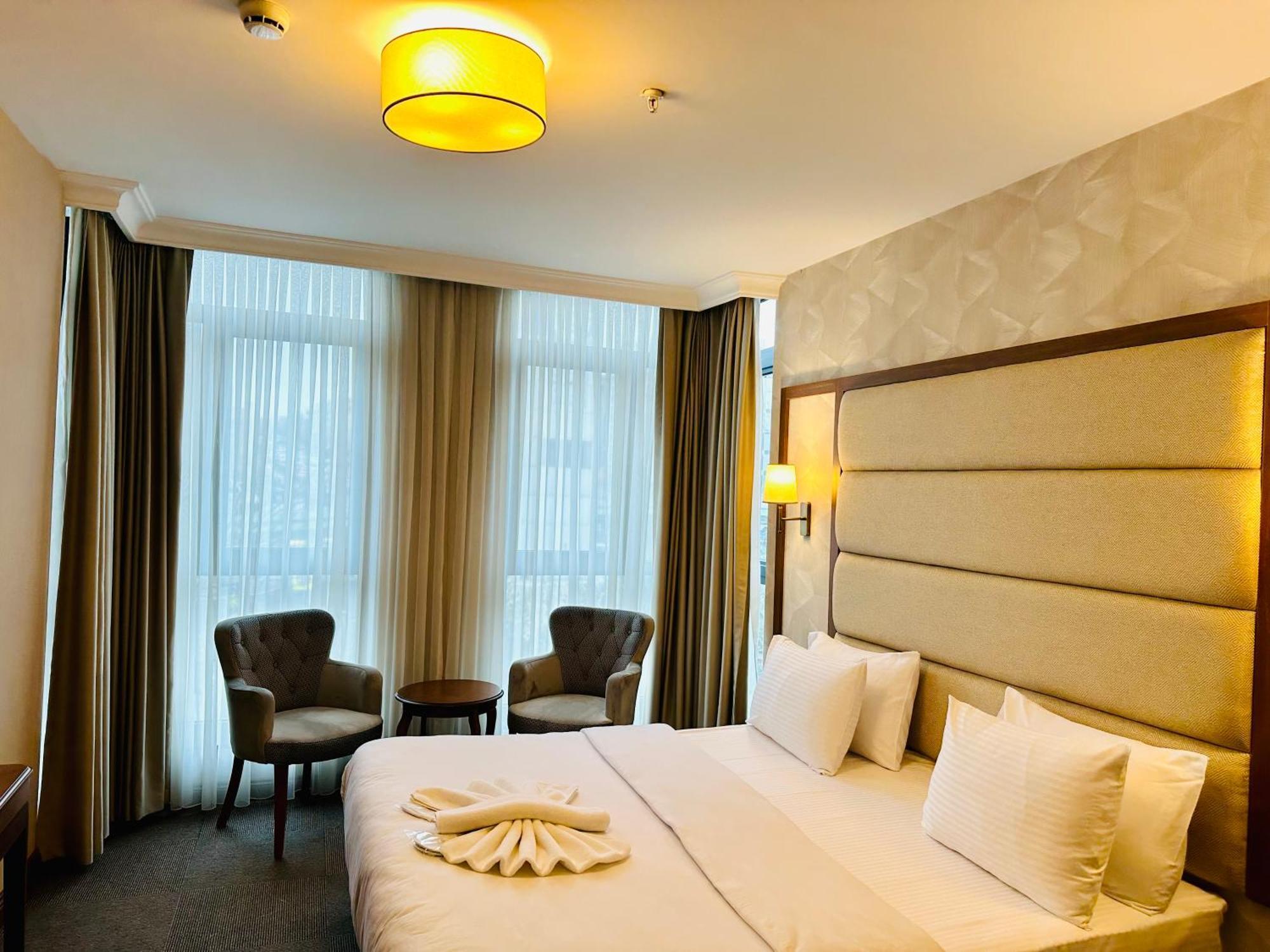Istanbul Midpoint Hotel Esterno foto
