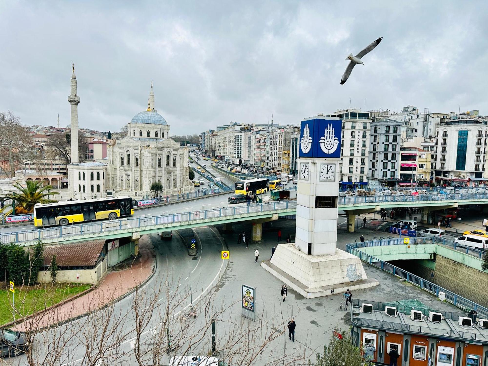 Istanbul Midpoint Hotel Esterno foto
