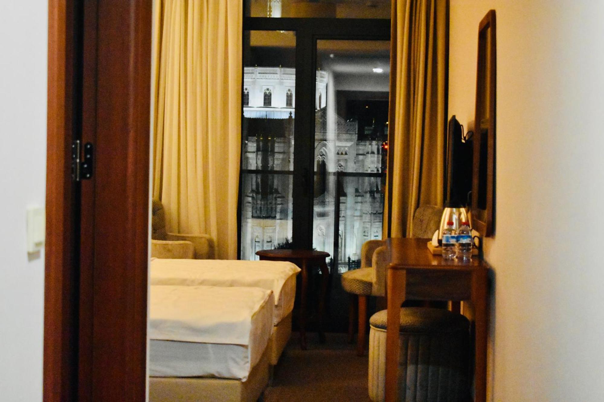 Istanbul Midpoint Hotel Esterno foto